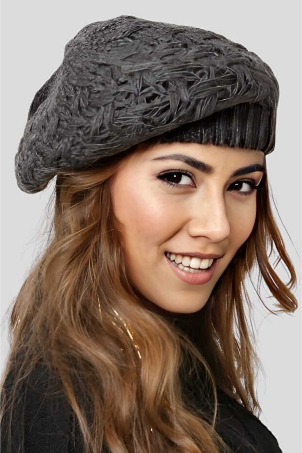 Дамска плетена барета за рисуване - 6