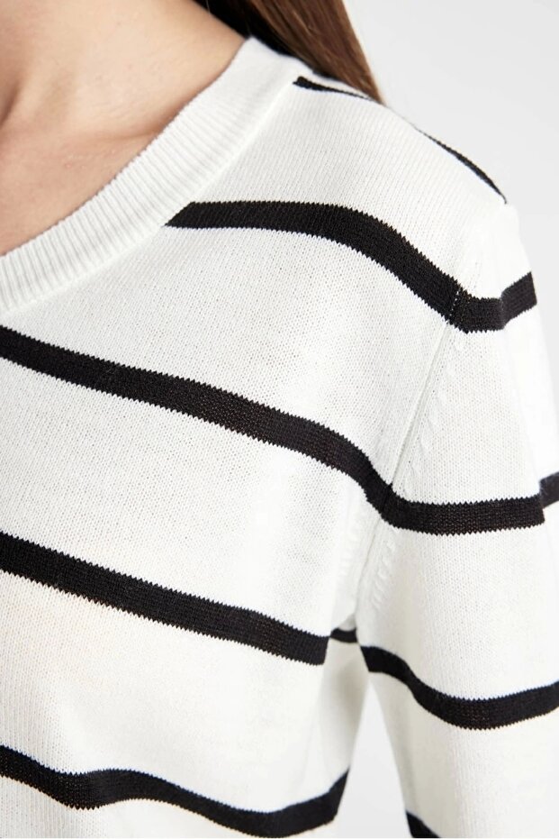 A2359 Relax Fit V Yaka Kazak - 5