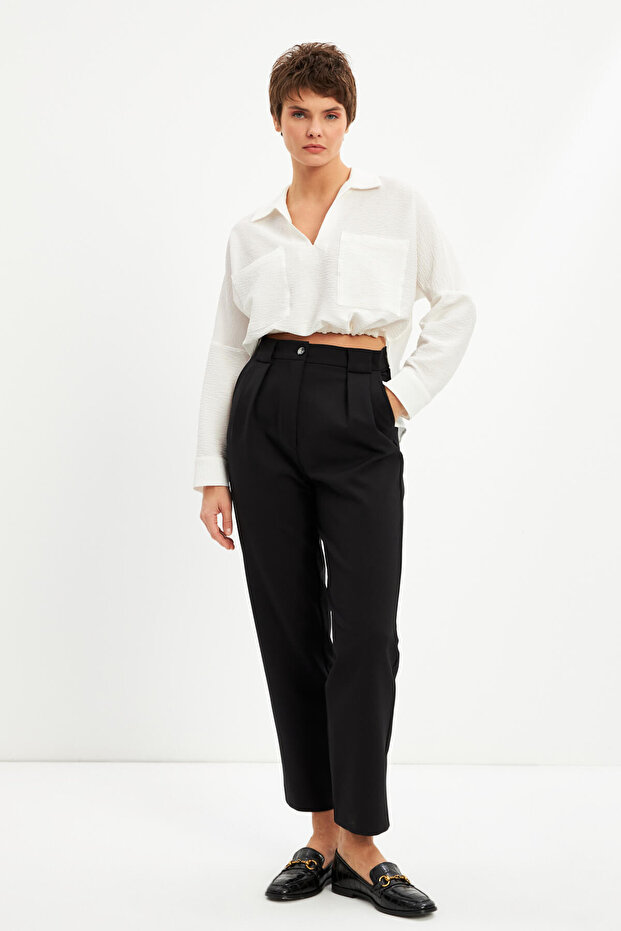 Black High Waist Pleated Carrot Pants