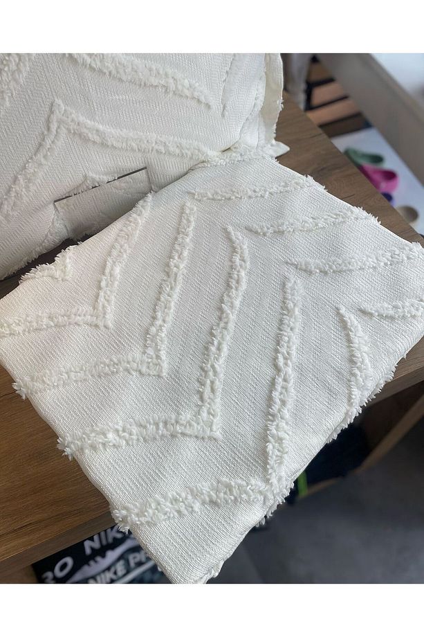 Asena Tek Kişilik Püsküllü Yatak Örtüsü 160x250 1 Yastık 50x80 - 1