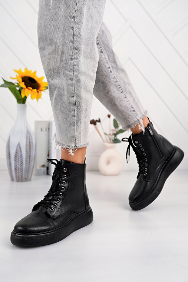 Banbi Women's Boots - Orthopedic Sole Design