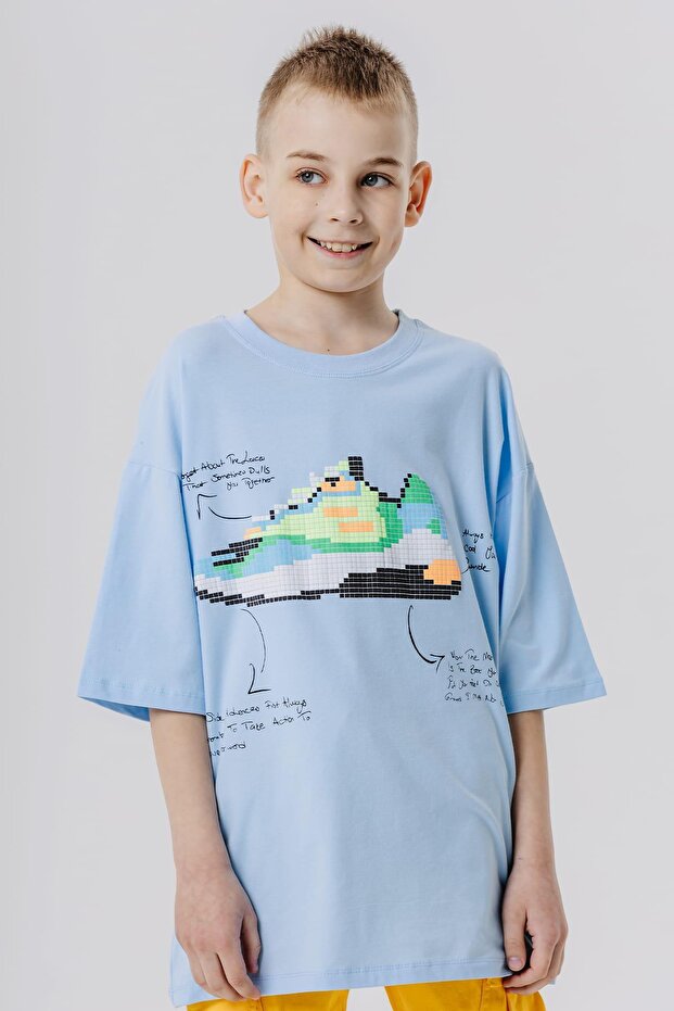 Boy's T-Shirt Colorful Shoes Printed Age 9-16, Light Blue