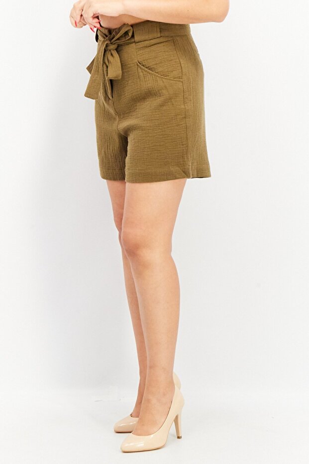 شورت نسائي أساسي منقوش، زيتوني - 4