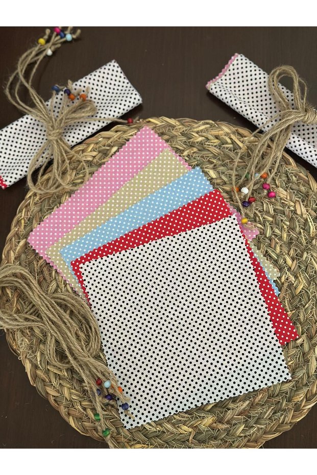 Set of 5 Colorful Polka Dot Cocktail Napkins / Coffee Side Presentation Napkins