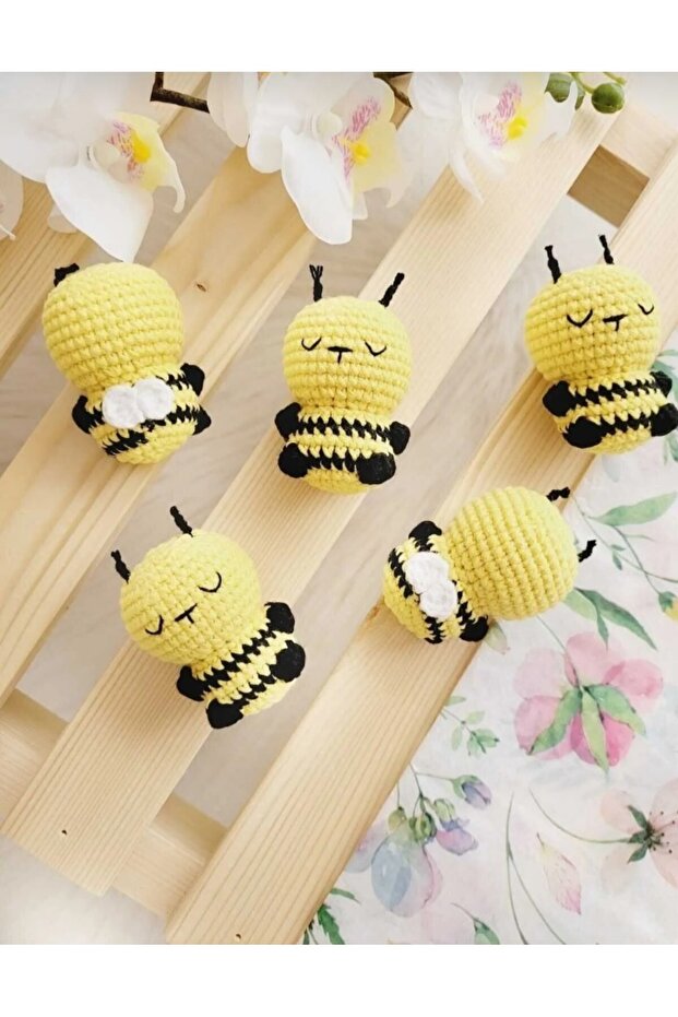 Amigurumi Organic Toy/Bee Keychain 6cm(Gift)