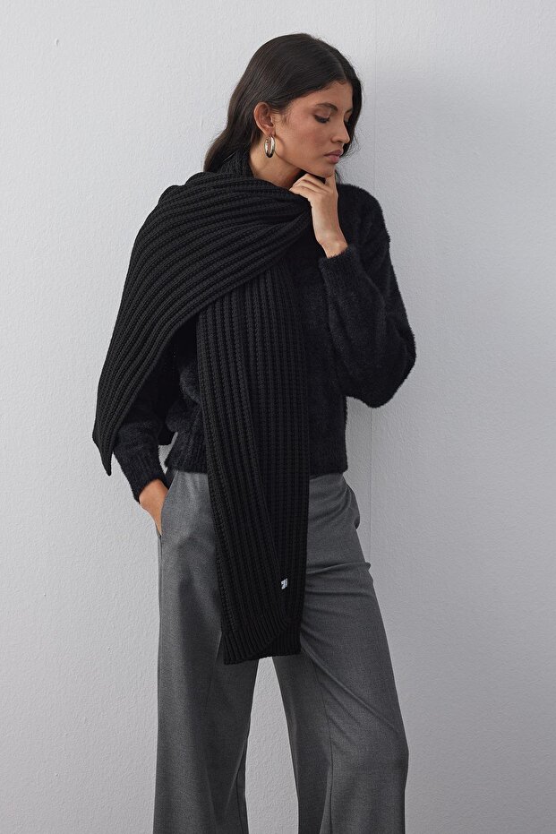 Eșarfă neagră tricotată simplă - 4
