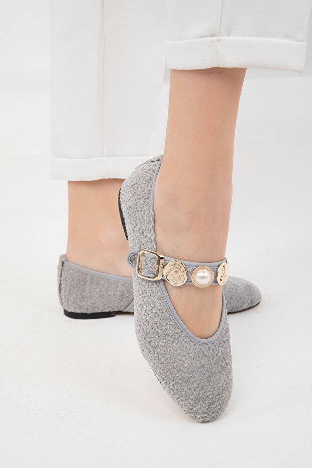 Model šedých dámskych balerín z roku 19983 - 4