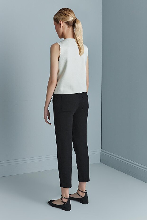 Nakışlı Ekru Triko Yelek - 4