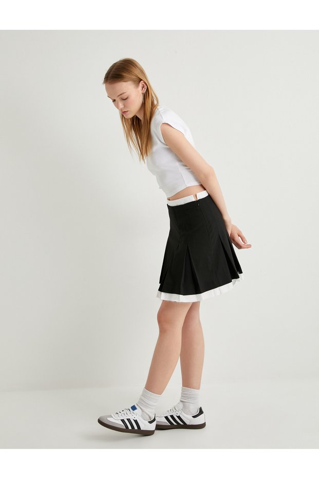 Mini Pleated A-Line Skirt Double Layer Color Contrast