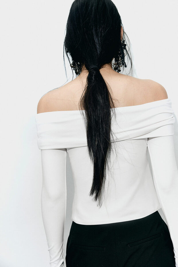 Omuzları Açık Üst - 5