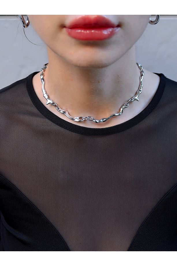 Soyut Şekilli Rodyum Choker Kolye - 1