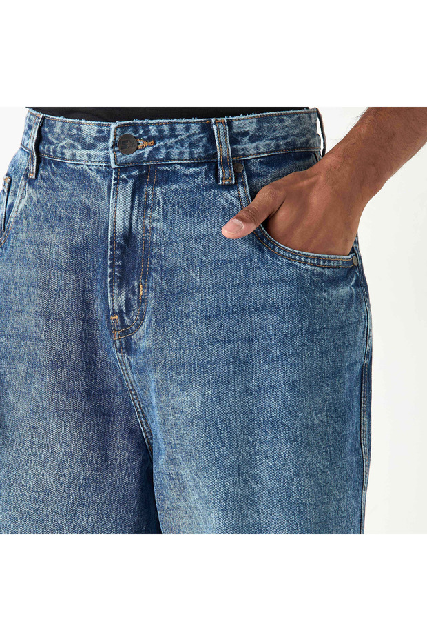 Ecko Unltd Solid Shorts with Button Closure and Pockets - 4