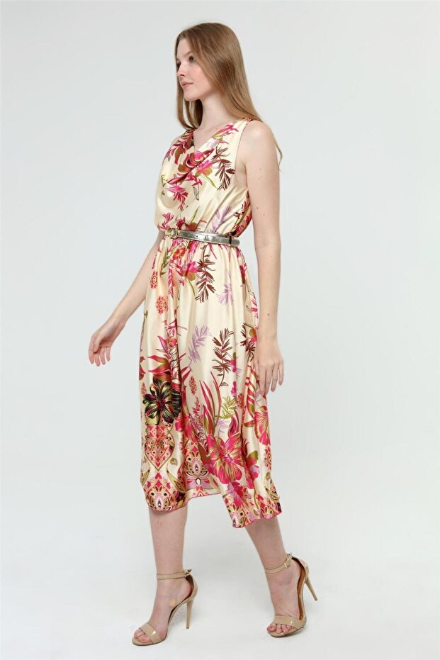 فستان منقوش بالزهور - 2