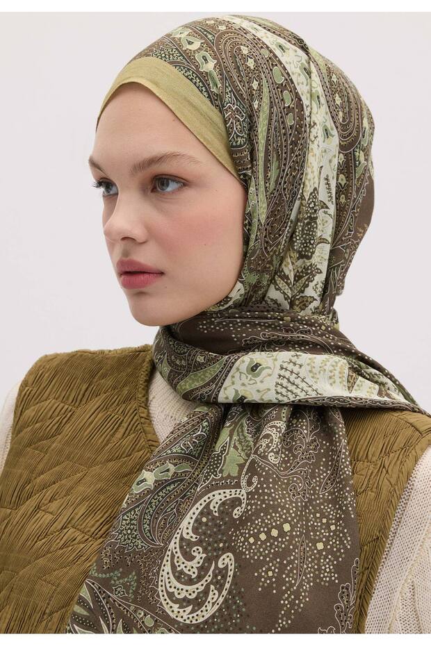 Brown Elora Patterned Shawl - 3