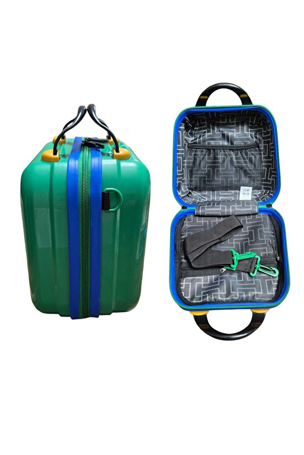 Cap Polo's Ppm114X Unbreakable Pp Makeup Bag - Durable, Stylish and Practical Green