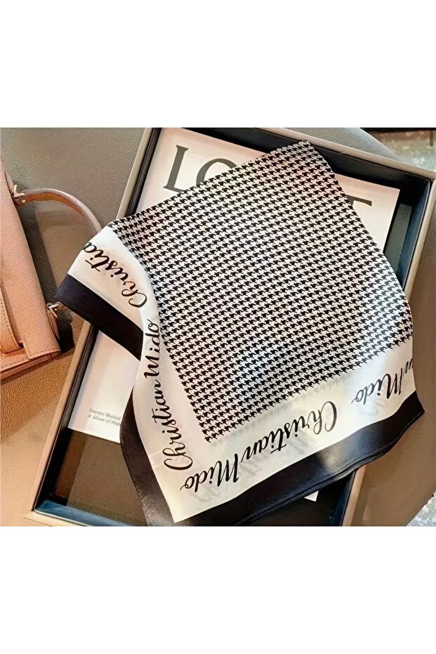 Stylish French Houndstooth Patterned Square Scarf - 1