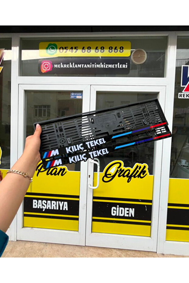 BMW M MODEL VAMPİRE PLAKALIK - 1