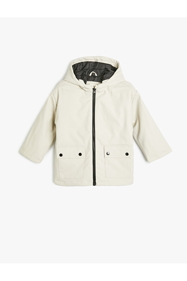 Clamshell Pocket Zipper Closure Hooded Raincoat