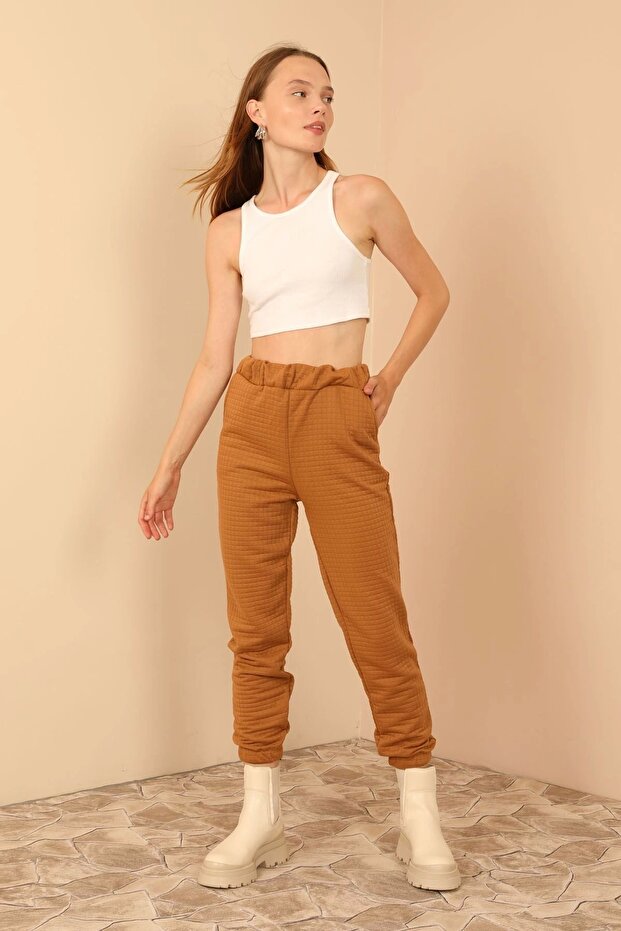Kapitone Kumaş Paçası Lastikli Kadın Pantolon-Camel - 6