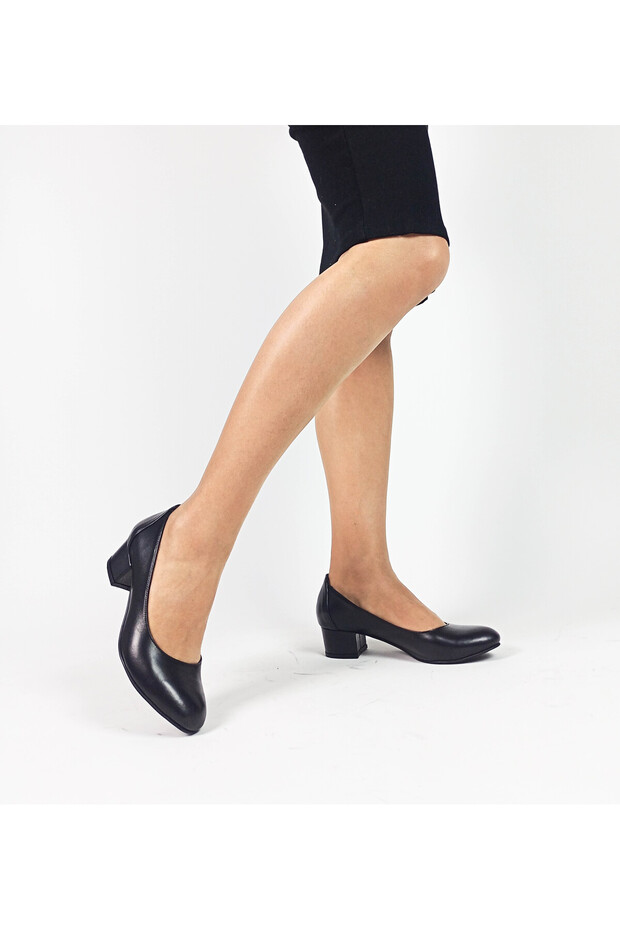Genuine Leather Black Thick Heel Women's Heeled Shoes in Sizes 36-37-38-39-40