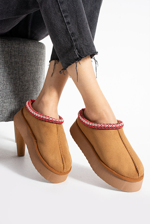 Dámské boty Tia, 4 cm, hnědé, délka ke kotníkům, odolná podrážka, pohodlné, s kožešinou uvnitř, teplé, model Ug, kotníkové boty - 2