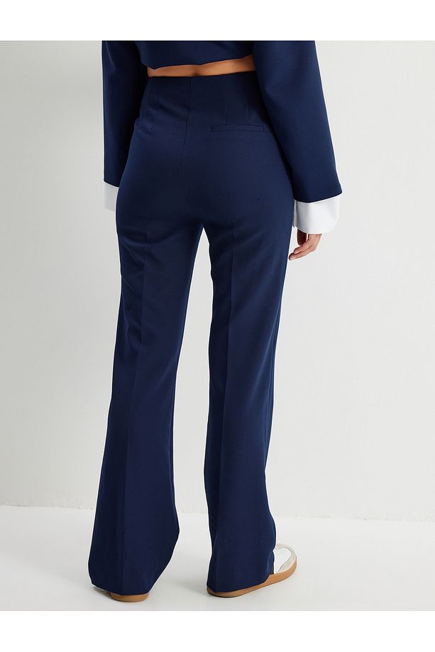 Kt - Regular Fit Nervürlü Düz Paça Kumaş Pantolon - 4