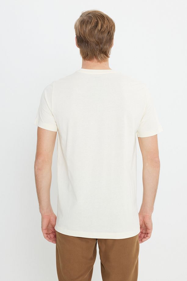Regular Fit Normal Kesim %100 Pamuk Bisiklet Yaka Erkek Bej Minimal Logo Tişört - 5