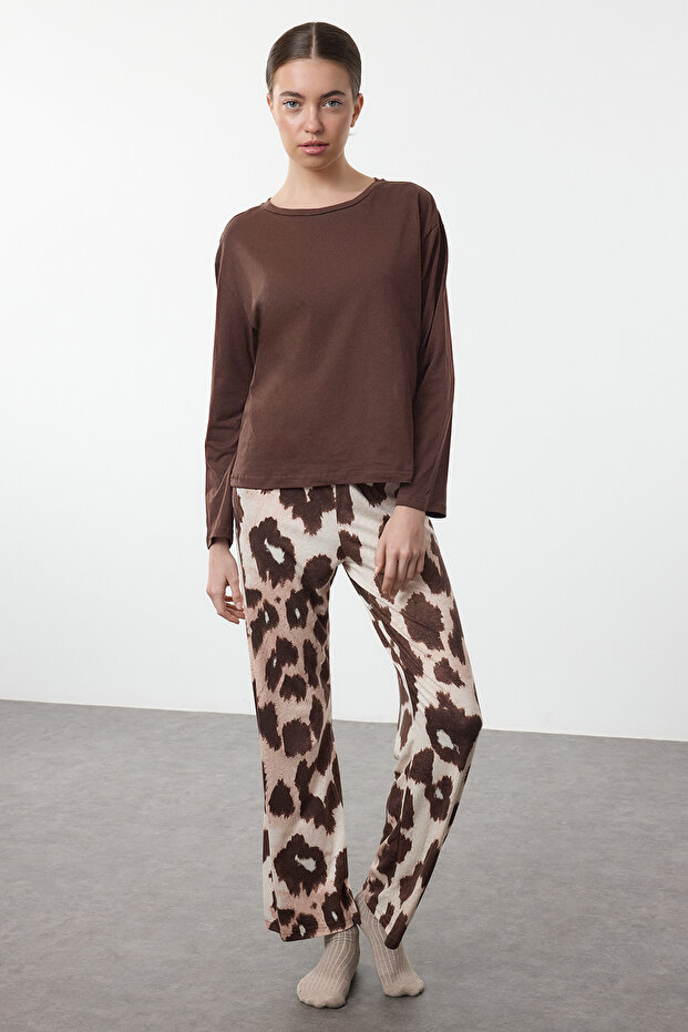 Kahverengi Leopar Desenli Örme Pijama Takımı THMAW25PT00100 - 1