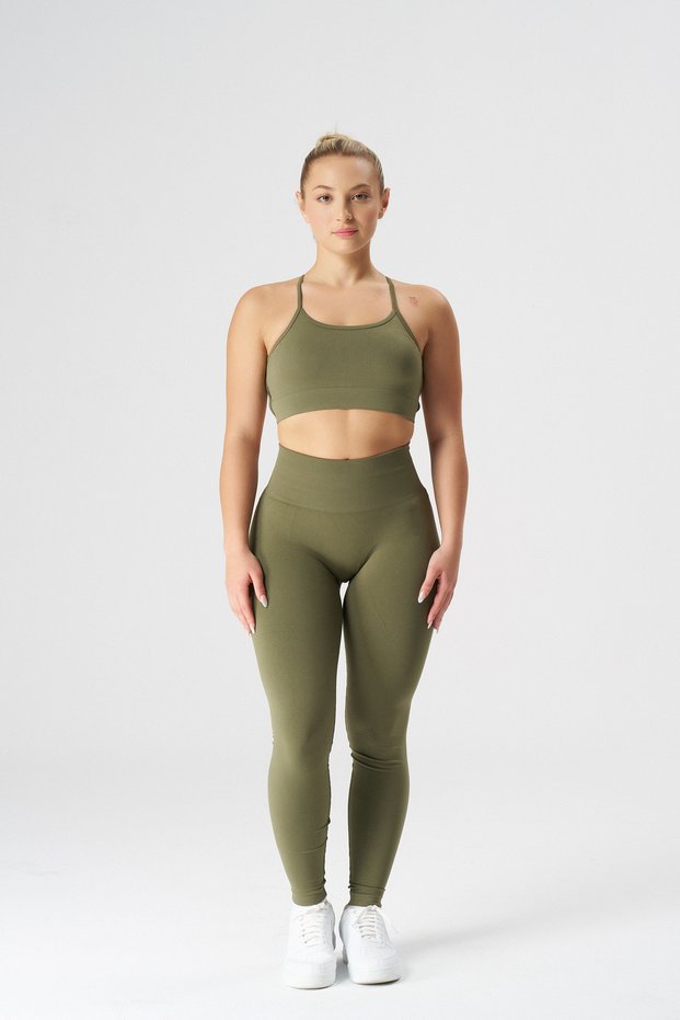 Attractive Collection Women's Khaki Seamless / Seamless Scrunch Leggings