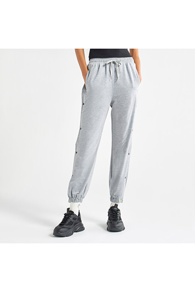 Joggers with Drawstring Closure and Pockets - 1