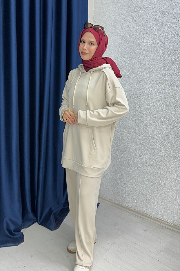 Kapışonlu Eşofman Takımı - 4