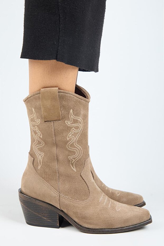 Aleyna Women's Genuine Leather Western Mink Boots