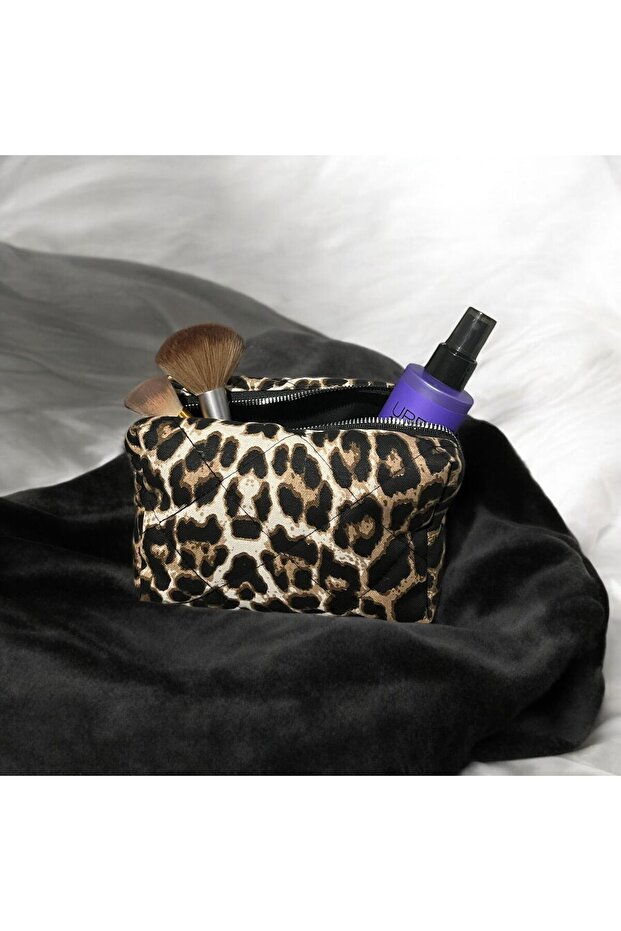 Makyaj çantası - 1