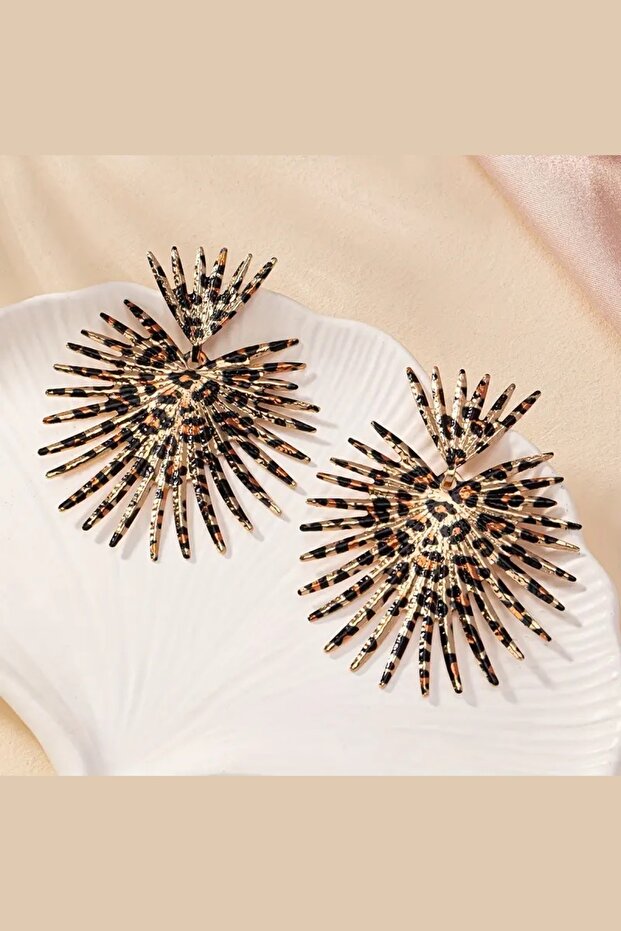 الرجعية تصميم ليوبارد نمط الأقراط الشائكة - 3