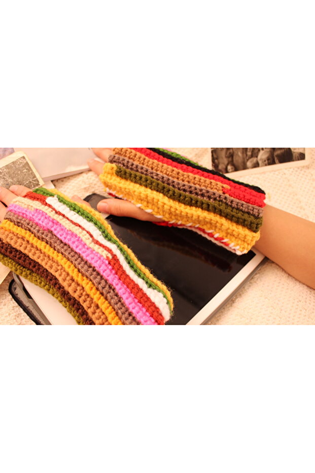 Karışık renkli kalın kışlık parmaksız model tarz eldiven - 2