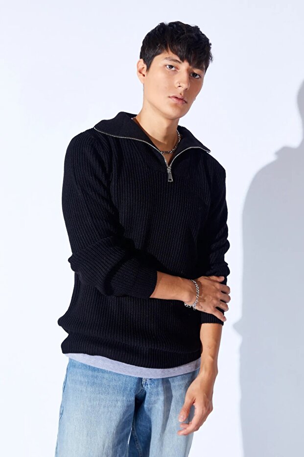 Men's Black Oversize Sweater with Half Zipper, Knitted Pattern, Soft Texture 9913 Black