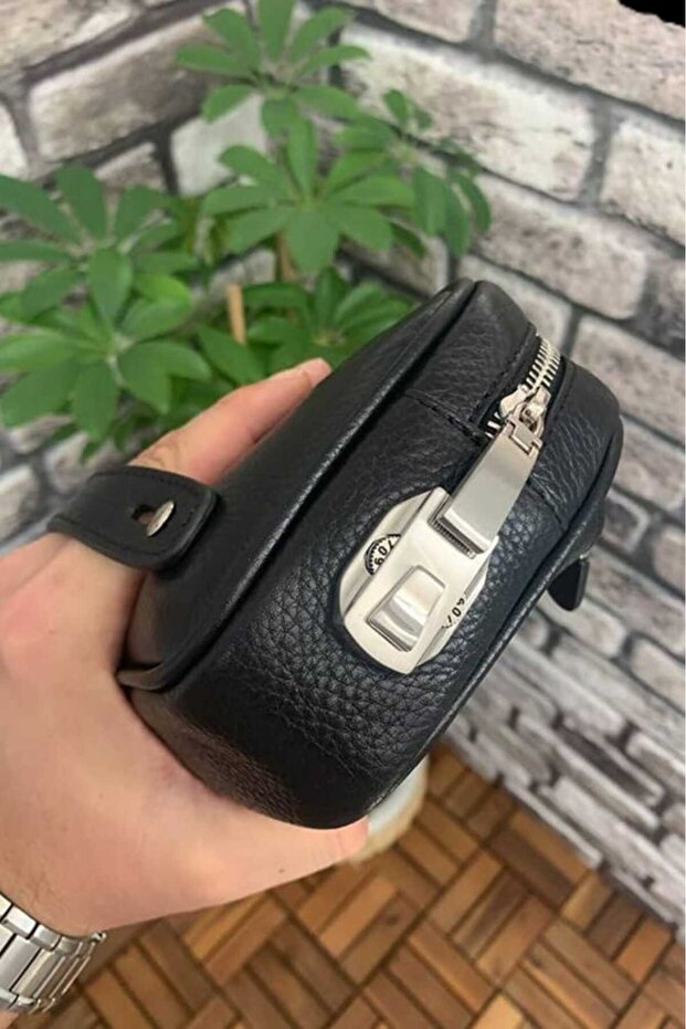 Siyah Deri Şifreli El Çantası - 4