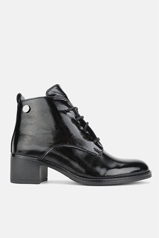 Women's Black Patent Genuine Leather Size 36-41 Short-Heeled Lace-Up Boots & Booties