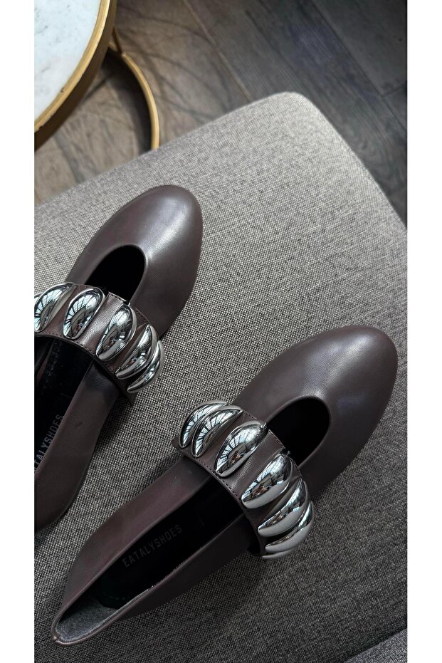Gia Light Brown Ballerinas with Silver Buckle