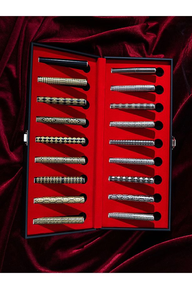 KOLEKSİYON KUTUSU - 8