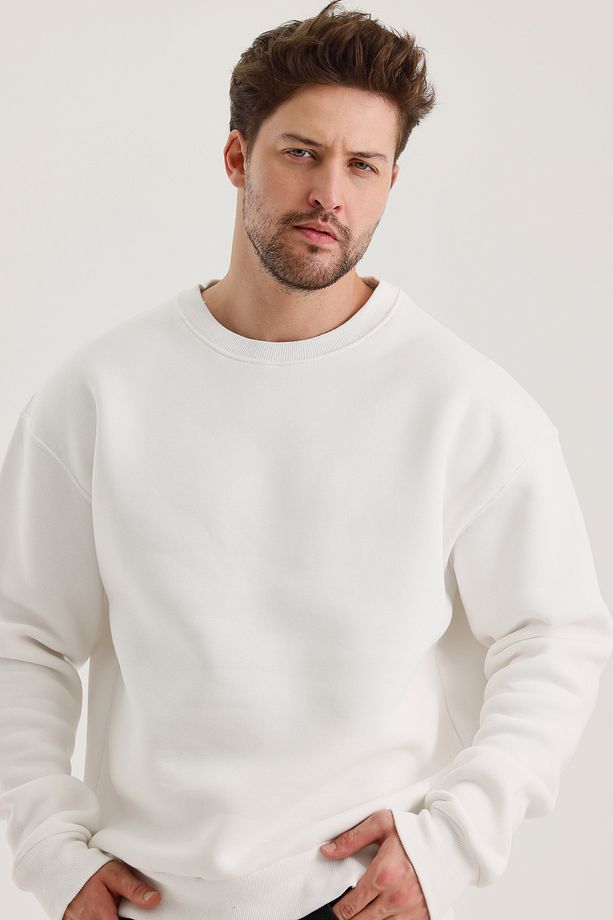 Ekru Bisiklet Yaka Oversize Şardonlu Basic Erkek Sweatshirt - 7