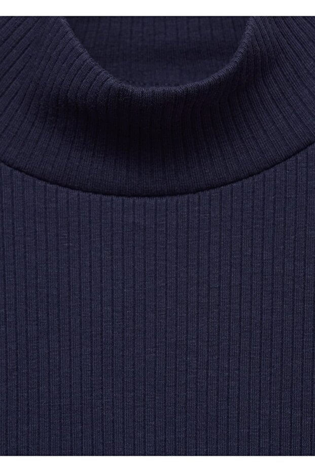 Lastikli dik yaka tişört - 4