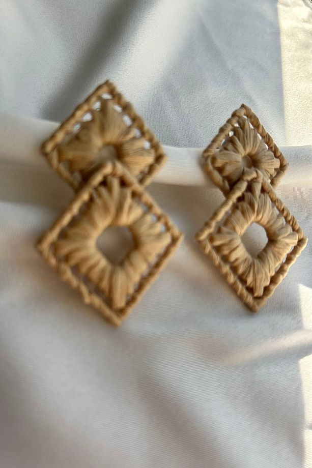 Baklava Desen Hasır Küpe - 4