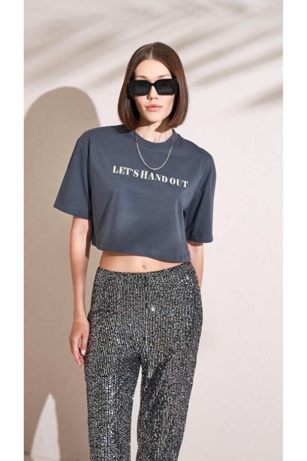 Women's Charcoal grey Crew Neck Oversized Single Jersey Foil Printed Cropped T-shirt