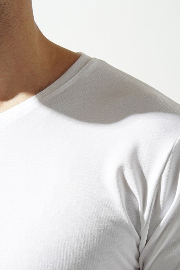 قميص داخلي رجالي أساسي مشروط برقبة دائرية باللون الأبيض - 3