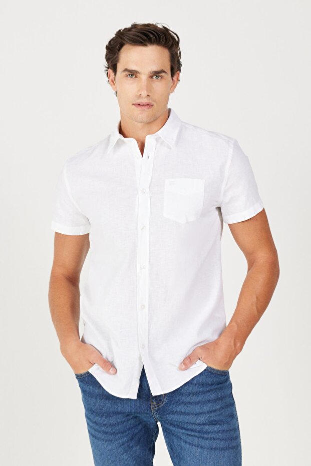 Regular Fit Normal Cut Short Sleeve Button Collar Linen Shirt