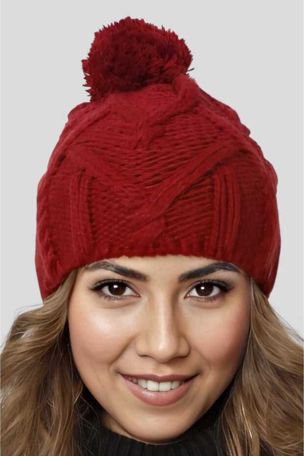قبعة شتوية نسائية محبوكة بوم بوم