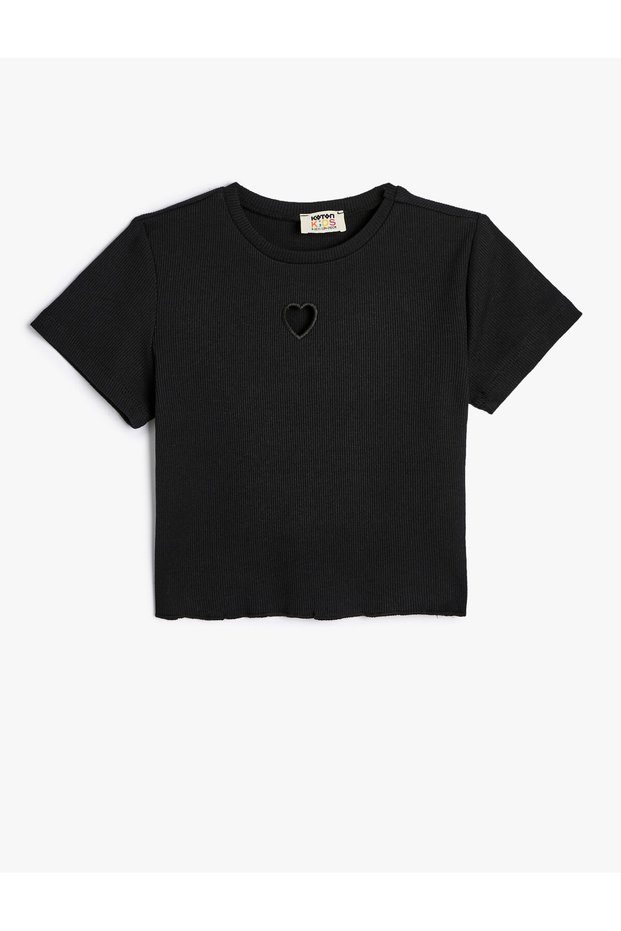T-Shirt Short Sleeve Crew Neck Heart Window Detailed Camisole