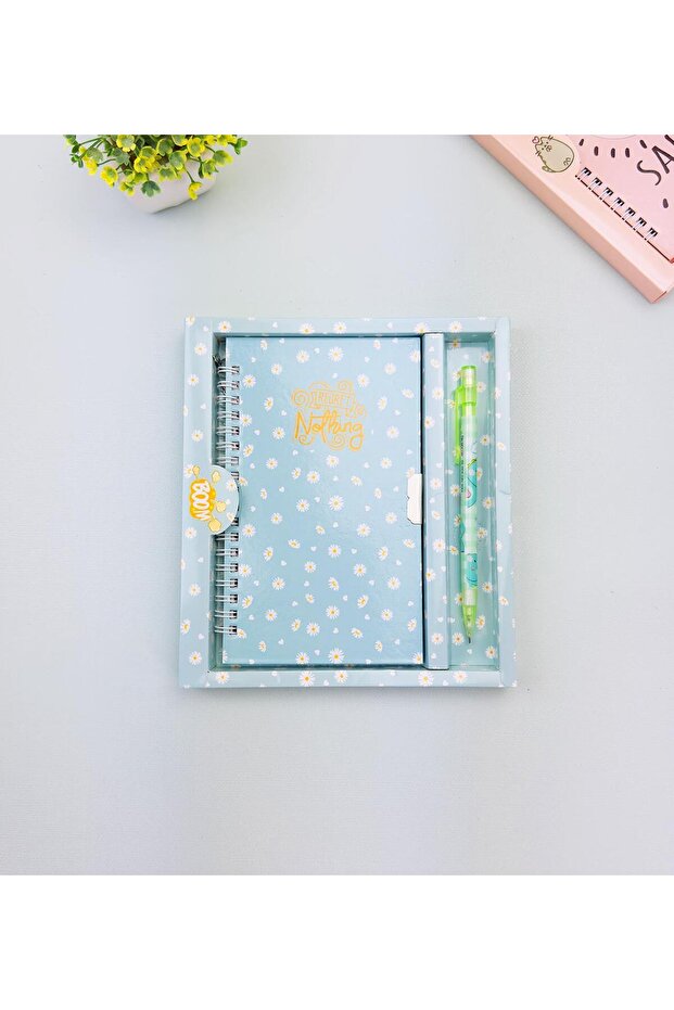 طقم دفتر ملاحظات وقلم بقفل منقوش لطيف - 1