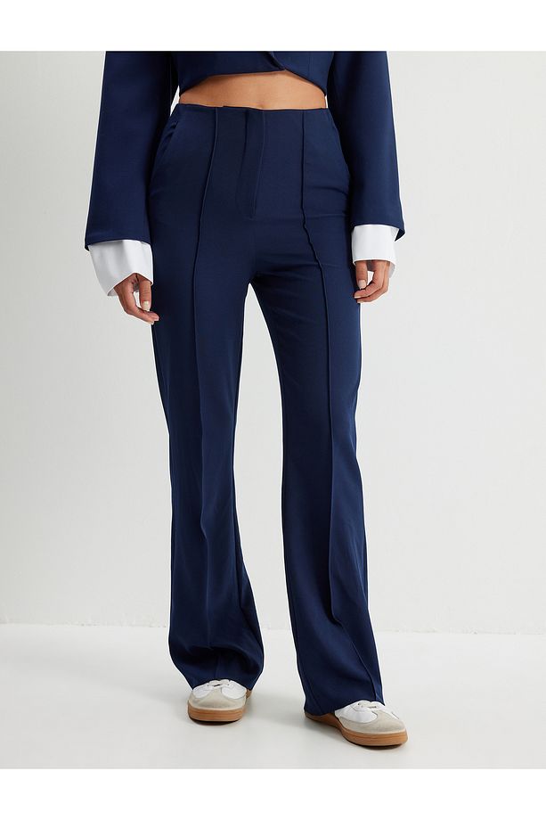 Kt - Regular Fit Nervürlü Düz Paça Kumaş Pantolon - 3